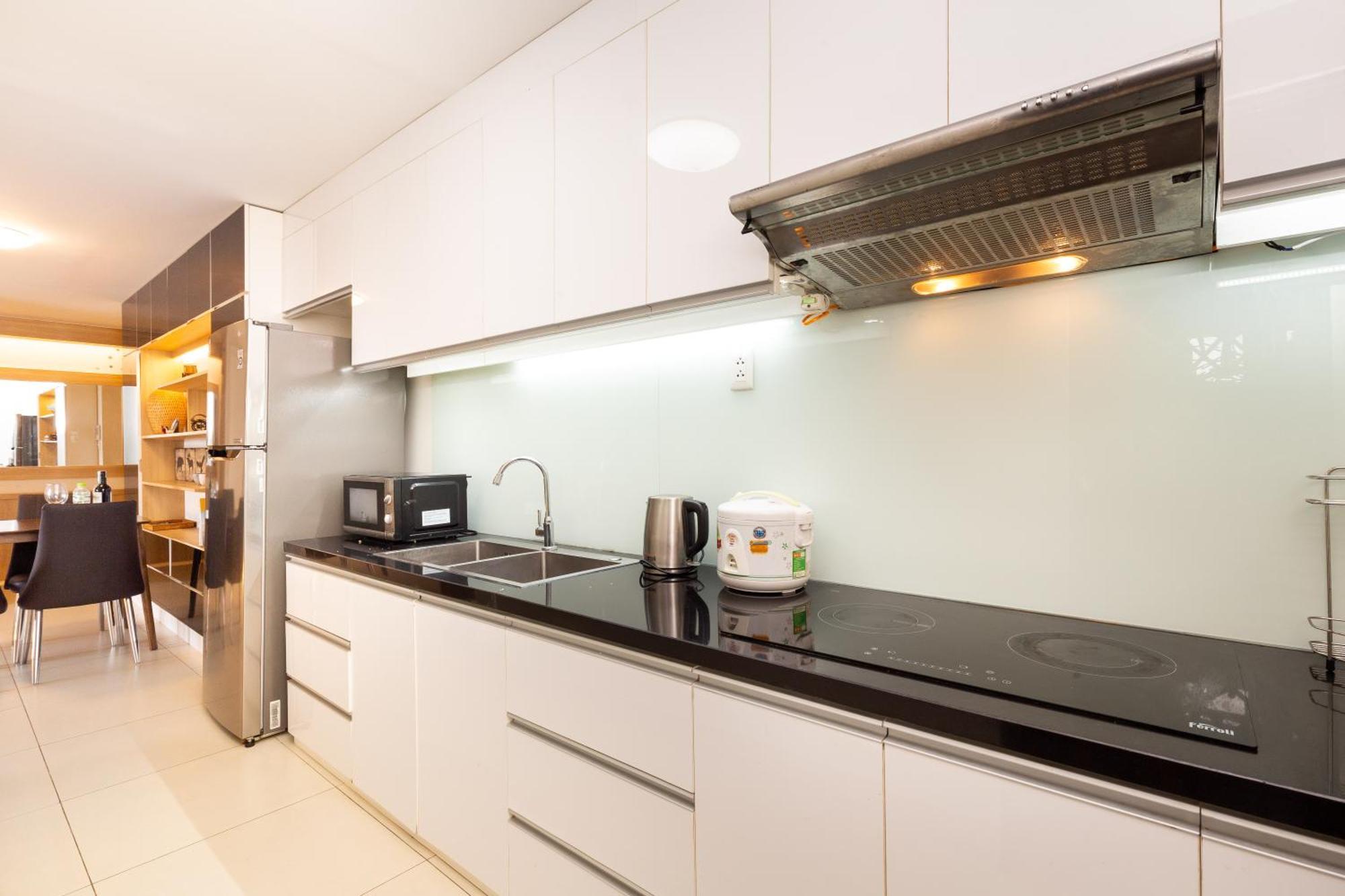 Stylist 2 Bedrooms Apartment Ho Chi Minh City Exterior photo